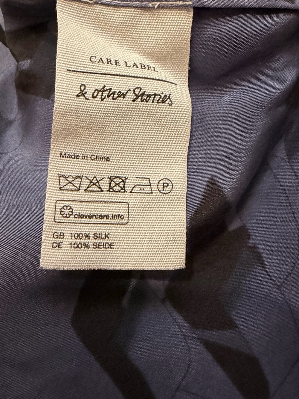 & Other Stories Blue Abstract Silk Wrap Midi Dress Size 6 - Picture 5 of 6